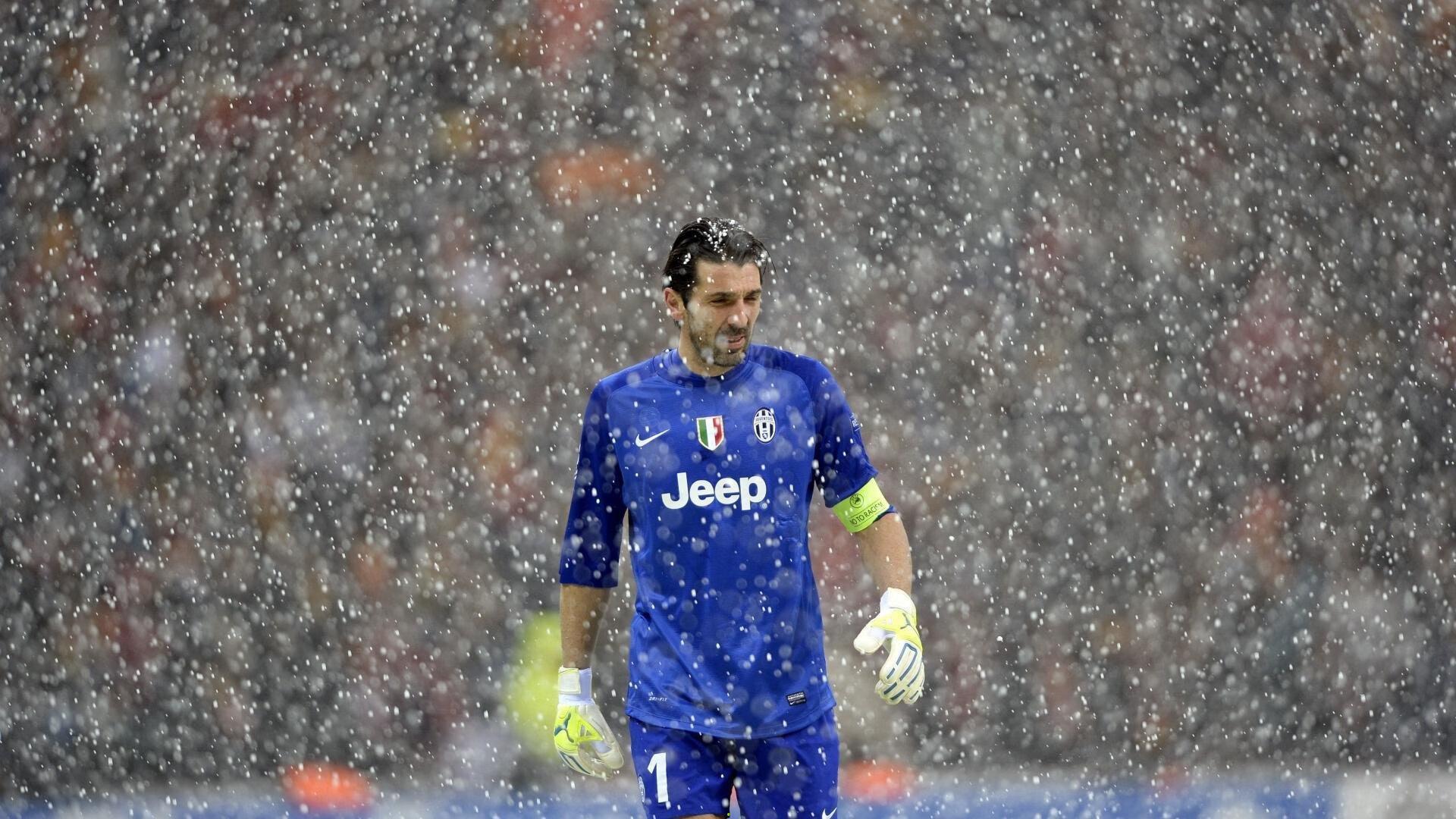 壹号娱乐_C罗梅开二度助利雅得胜利逆转取胜,继续领跑沙特联赛积分榜