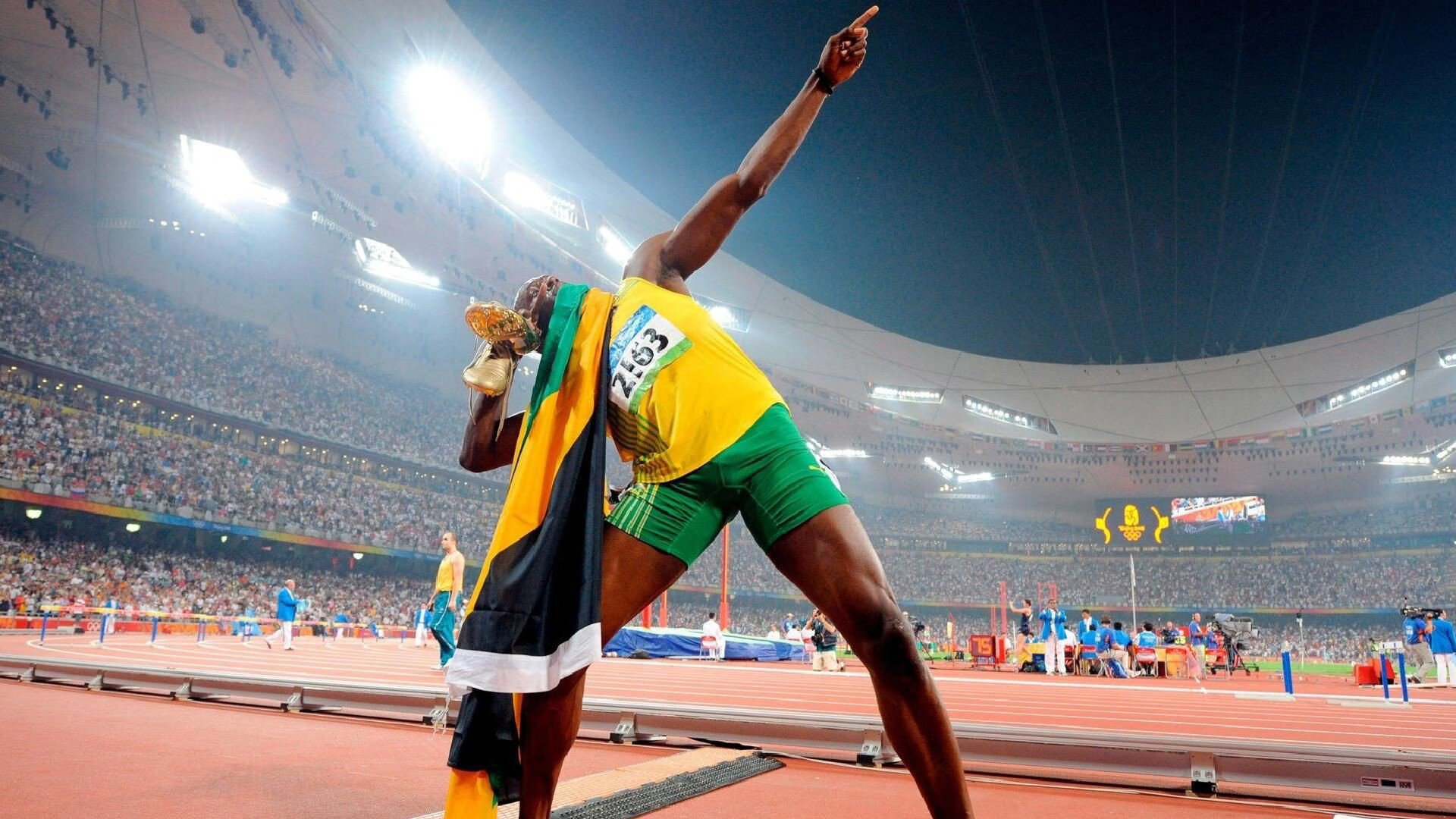 攀岩新星闪耀国际赛场,中国选手勇夺金牌创历史